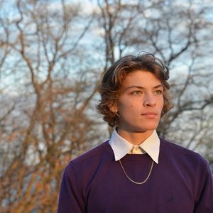 Meet your Posher, Christian